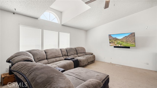 34860 De Los Court, Wildomar CA: https://media.crmls.org/medias/cf097410-0a08-4885-a28b-038f592eaec2.jpg