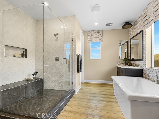 Detail Gallery Image 29 of 45 For 30110 Crestline Court, Castaic,  CA 91384 - 4 Beds | 3/1 Baths