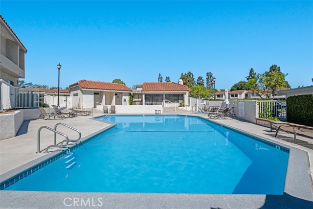 24214 El Pilar #73, Laguna Niguel CA: https://media.crmls.org/medias/cf09e89c-3e93-434f-a910-aa364a2c86f6.jpg