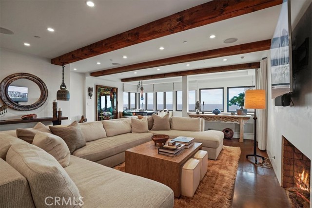 Detail Gallery Image 1 of 53 For 1920 Ocean Way, Laguna Beach,  CA 92651 - 4 Beds | 4 Baths