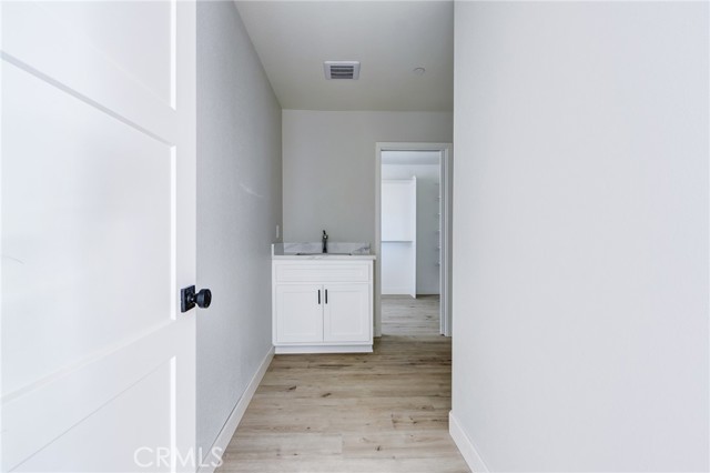 Detail Gallery Image 37 of 46 For 22520 Houston St, Apple Valley,  CA 92308 - 4 Beds | 2/1 Baths