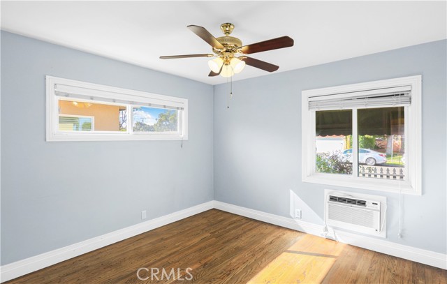 Detail Gallery Image 24 of 31 For 405 S Devon, Orange,  CA 92868 - 3 Beds | 1 Baths