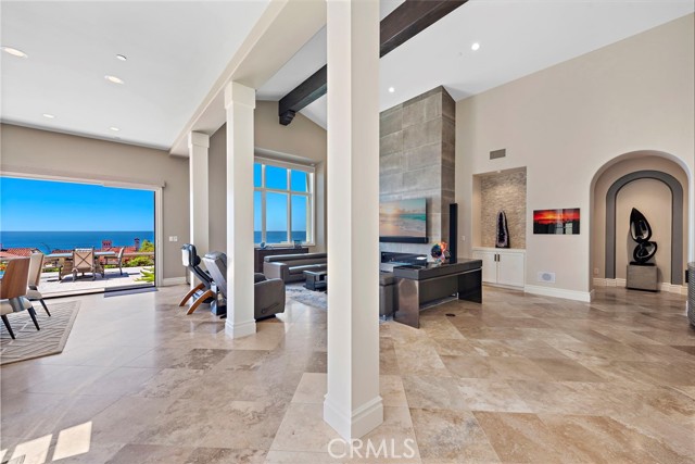 Detail Gallery Image 12 of 66 For 30 Cliffhouse Bluff, Newport Coast,  CA 92657 - 4 Beds | 4/1 Baths
