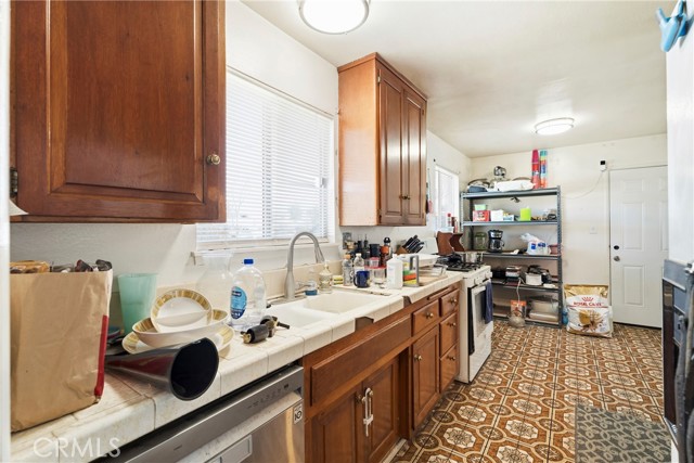 Detail Gallery Image 10 of 32 For 4008 Valley Fair Street, Simi Valley,  CA 93063 - 3 Beds | 2 Baths