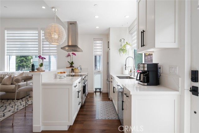 Detail Gallery Image 8 of 32 For 151 Paseo De La Concha a,  Redondo Beach,  CA 90277 - 2 Beds | 2/1 Baths