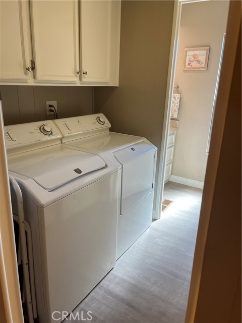 Detail Gallery Image 8 of 16 For 751 Village Lake, Brea,  CA 92821 - 1 Beds | 1 Baths