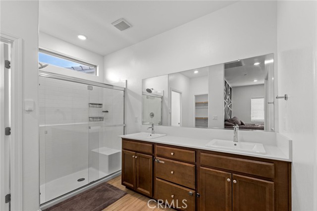 Detail Gallery Image 17 of 34 For 3415 Falling Brook, Shafter,  CA 93263 - 4 Beds | 2 Baths