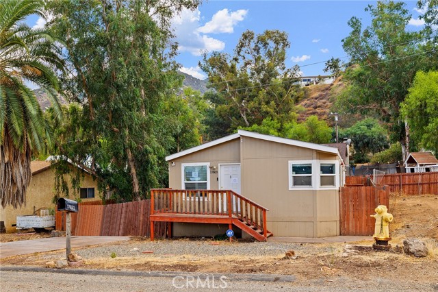 17603 Hayes, Lake Elsinore CA: https://media.crmls.org/medias/cf0f23ac-a442-4086-8ea5-ea786a5bb3d6.jpg