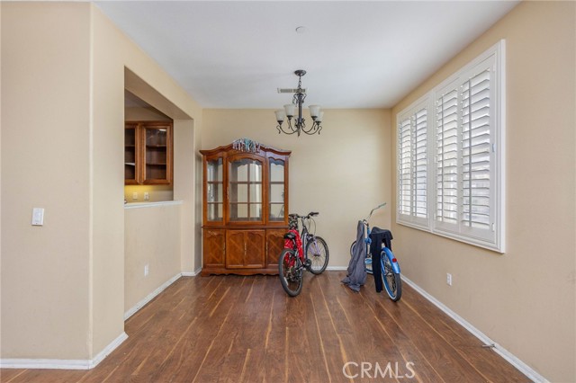 Detail Gallery Image 5 of 15 For 26335 Iris Ave #D,  Moreno Valley,  CA 92555 - 3 Beds | 2 Baths