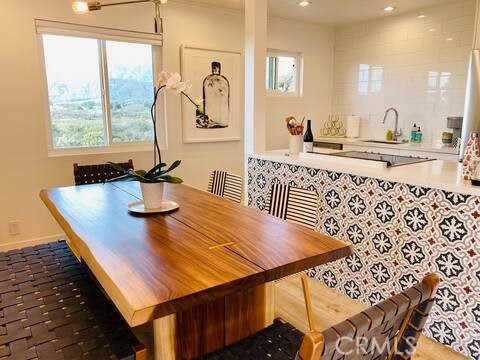 160 Ash Avenue, Carpinteria CA: https://media.crmls.org/medias/cf0fc0c3-520a-4e29-b62c-75f5b97cf475.jpg