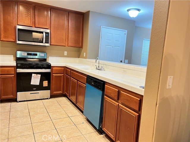 25820 IRIS Avenue, Moreno Valley CA: https://media.crmls.org/medias/cf11a74f-924d-41de-b7ed-edd73f9d2b27.jpg