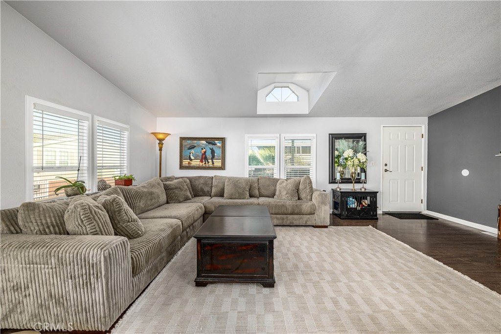 MLS #OC26150574 image #15