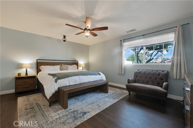 Detail Gallery Image 13 of 27 For 3039 Country Ln, Simi Valley,  CA 93063 - 5 Beds | 4 Baths