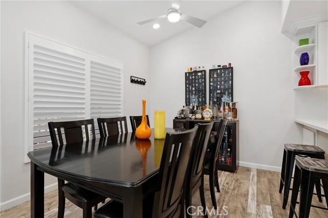 2960 Champion Way, Tustin CA: https://media.crmls.org/medias/cf123280-327c-4fd3-a7bb-699190e87b64.jpg