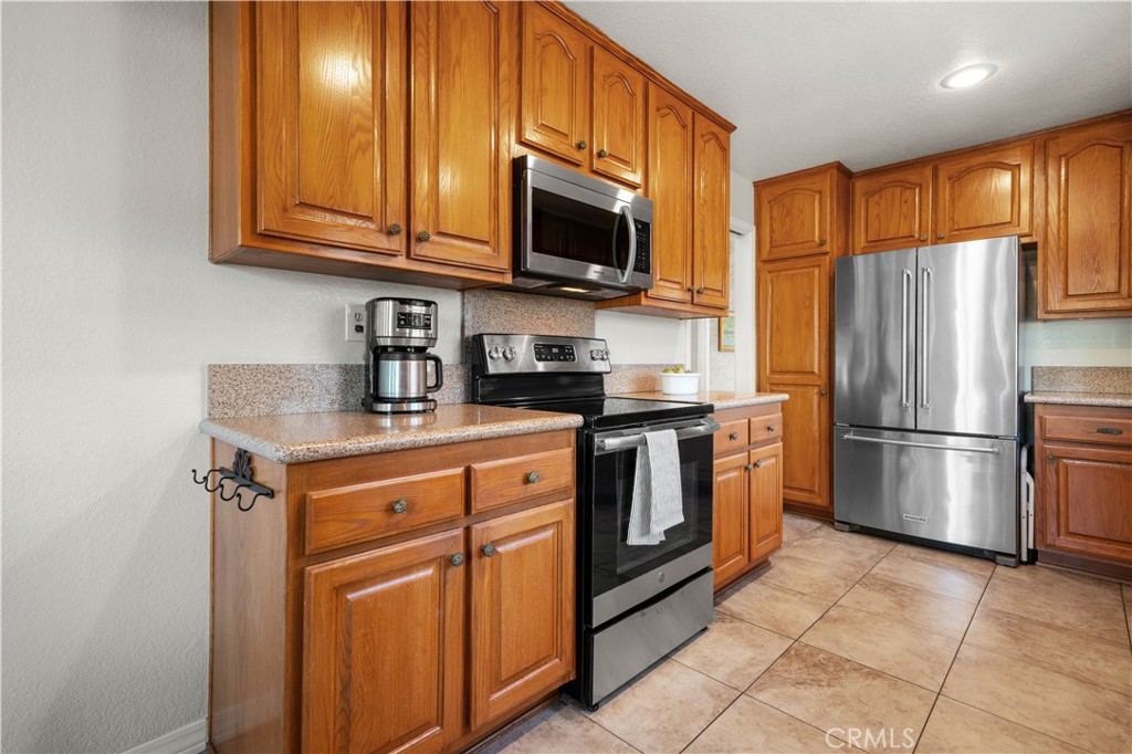 Cf124ffe 559d 4202 B088 A0661245efcb