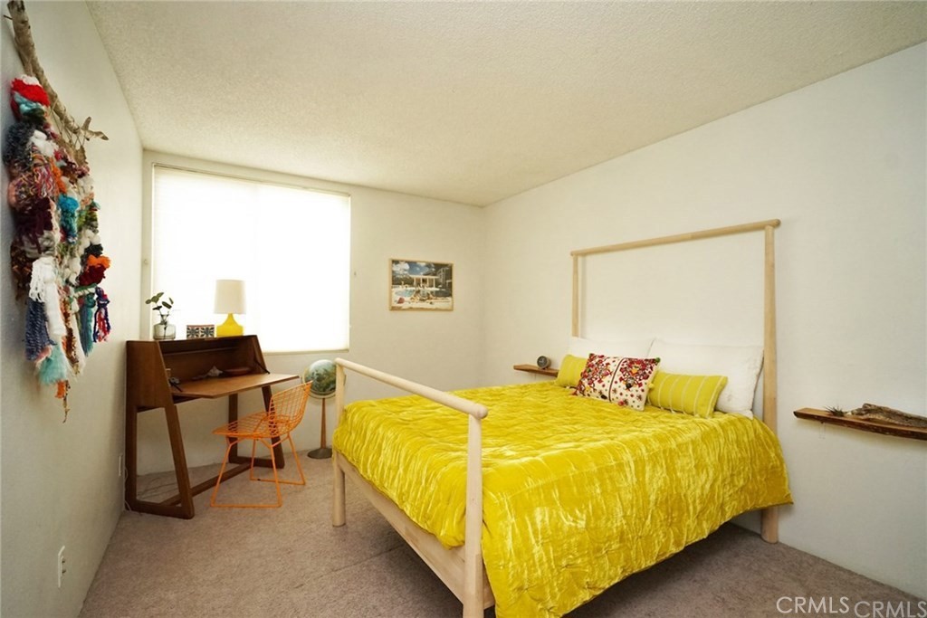 6542 Ocean Crest Drive C114