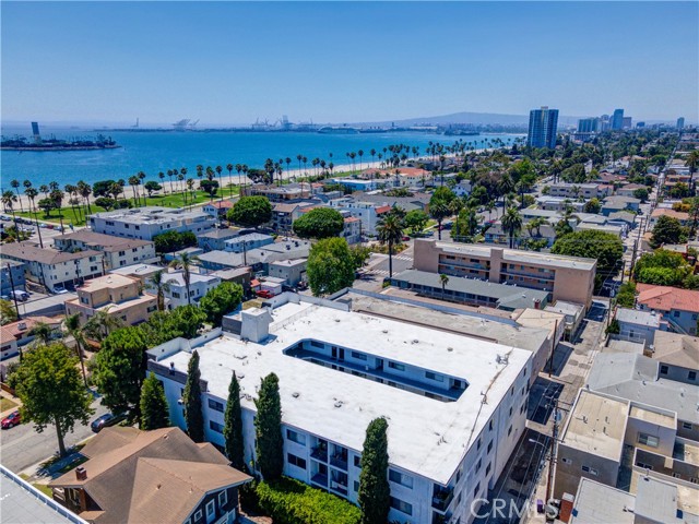 Detail Gallery Image 2 of 6 For 3641 E 1st St, Long Beach,  CA 90803 - – Beds | – Baths