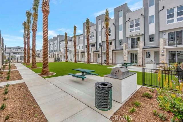 Detail Gallery Image 21 of 22 For 1531 W Bushell, Anaheim,  CA 92805 - 3 Beds | 2/1 Baths