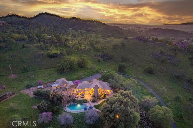 Detail Gallery Image 45 of 75 For 16115 Deer Path, Clovis,  CA 93619 - 5 Beds | 3/1 Baths