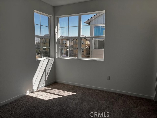 Detail Gallery Image 6 of 27 For 2557 E Lincoln Paseo, Ontario,  CA 91762 - 4 Beds | 4 Baths