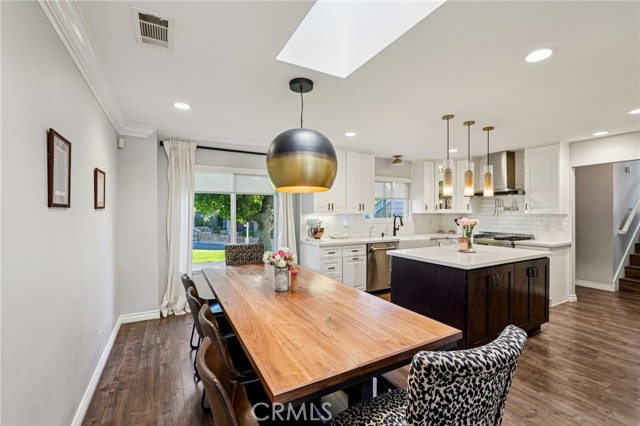 Detail Gallery Image 8 of 35 For 1016 La Feliz, Redlands,  CA 92373 - 4 Beds | 3 Baths