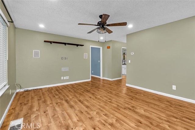 Detail Gallery Image 24 of 35 For 2345 Mission St, Turlock,  CA 95380 - 3 Beds | 2 Baths