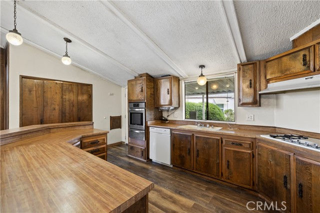 Detail Gallery Image 18 of 40 For 1601 S Garey, Pomona,  CA 91766 - 3 Beds | 2 Baths