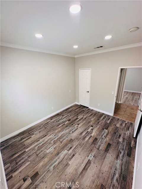 Detail Gallery Image 8 of 14 For 14995 Hopland, Victorville,  CA 92394 - 3 Beds | 2 Baths