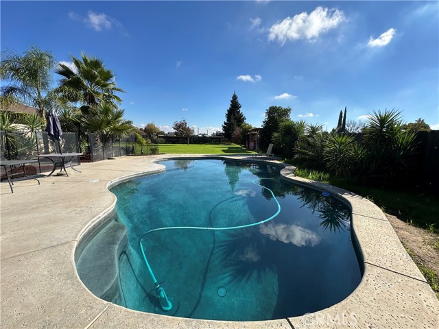 Detail Gallery Image 33 of 38 For 3119 Lorrie Ct, Merced,  CA 95348 - 4 Beds | 2/1 Baths