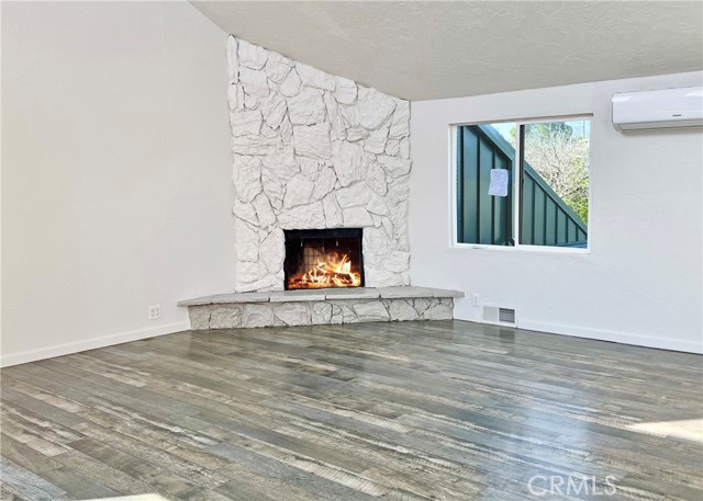 60 Shirley Court, Lakeport CA: https://media.crmls.org/medias/cf1684b3-71b0-47a0-9852-40f91af366e3.jpg