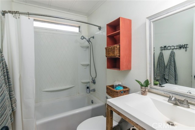 Detail Gallery Image 23 of 26 For 21515 Placerita Canyon Rd #15,  Newhall,  CA 91321 - 2 Beds | 2 Baths