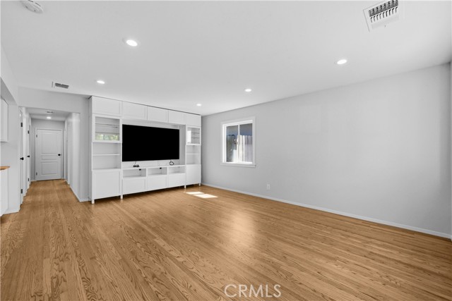 Image 4 of 34 For 273 Solano  