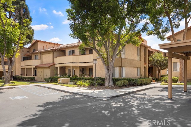 Detail Gallery Image 2 of 25 For 5255 Box Canyon Ct 23c,  Yorba Linda,  CA 92887 - 2 Beds | 2 Baths