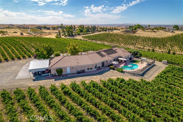 6172 Hawk Ridge Place, Paso Robles, California 93446, 4 Bedrooms Bedrooms, ,3 BathroomsBathrooms,Residential,For Sale,6172 Hawk Ridge Place,CRSC24143885