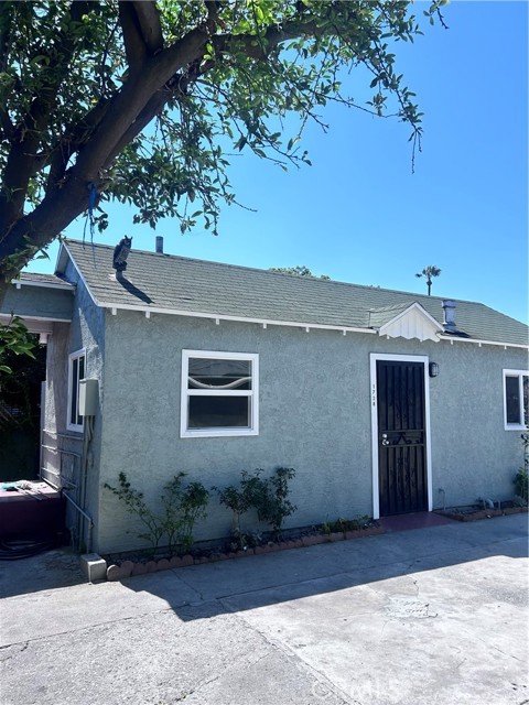 1728 W 55th Street, Los Angeles CA: https://media.crmls.org/medias/cf1a1472-53c2-4307-9b55-ab92aed9fe12.jpg