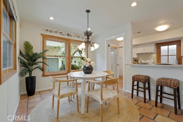 Charming Dining Area