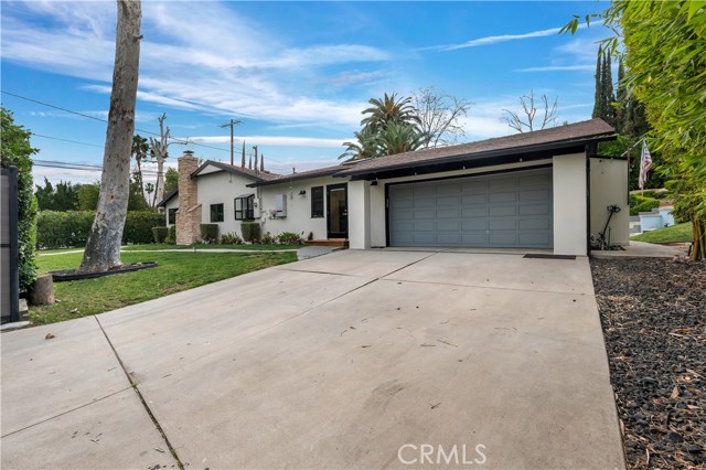 Detail Gallery Image 31 of 32 For 6013 Lubao, Woodland Hills,  CA 91367 - 4 Beds | 3 Baths