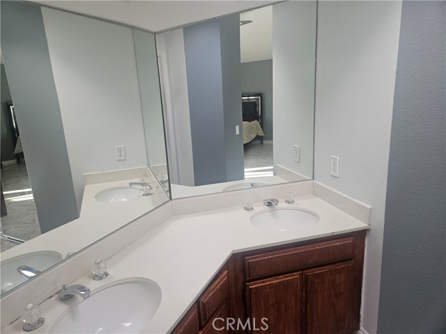 Detail Gallery Image 28 of 39 For 37323 Daybreak Street, Palmdale,  CA 93550 - 4 Beds | 3 Baths