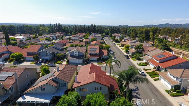 Detail Gallery Image 39 of 40 For 1 Brillantez, Irvine,  CA 92620 - 4 Beds | 2/1 Baths