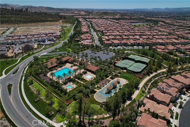 Detail Gallery Image 3 of 32 For 134 Bozeman, Irvine,  CA 92602 - 4 Beds | 4/1 Baths