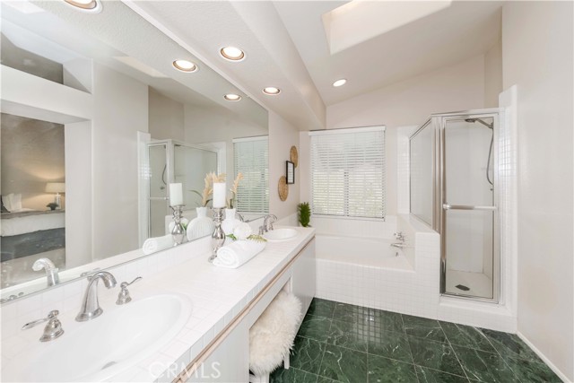 Detail Gallery Image 21 of 36 For 2162 Flame Flower Ln, Fullerton,  CA 92833 - 3 Beds | 2/1 Baths