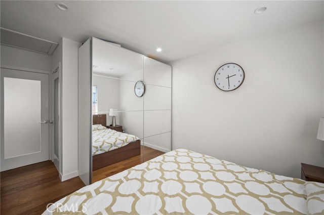 Detail Gallery Image 19 of 35 For 17642 Calvert St, Encino,  CA 91316 - 4 Beds | 2/1 Baths