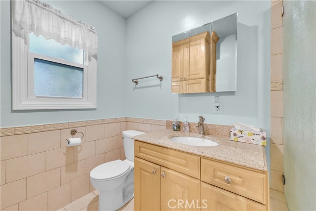 3921 Heidi, Riverside CA: https://media.crmls.org/medias/cf1cf174-3610-40a2-9312-81419d0631f0.jpg