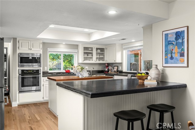 Detail Gallery Image 4 of 58 For 19 Guynn Bridge Ct, Chico,  CA 95926 - 4 Beds | 2/1 Baths