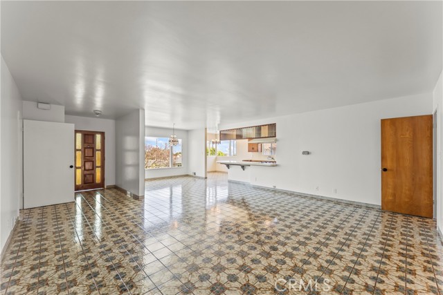 Detail Gallery Image 9 of 43 For 2021 Elanita Dr, San Pedro,  CA 90732 - 3 Beds | 2 Baths