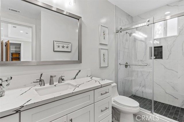 Detail Gallery Image 50 of 74 For 508 Westminster Ave, Newport Beach,  CA 92663 - 5 Beds | 5/1 Baths