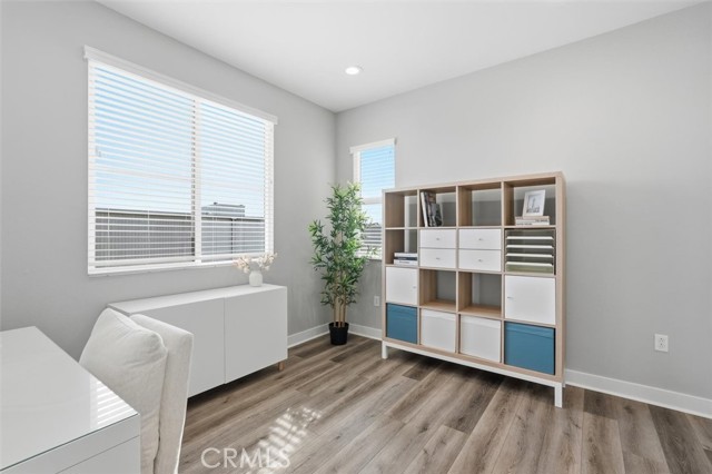 Detail Gallery Image 35 of 59 For 2144 Swallowtail Walk, Gardena,  CA 90249 - 4 Beds | 2/2 Baths