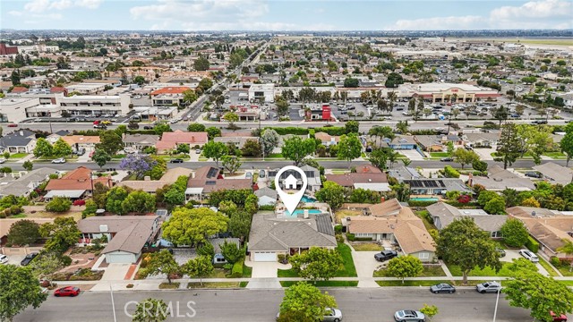 11272 Weatherby Road, Los Alamitos CA: https://media.crmls.org/medias/cf1f8757-120b-4a76-a6dc-870ea699dc56.jpg