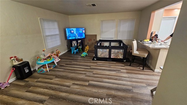 Detail Gallery Image 2 of 14 For 136 S Marcile Ave, Glendora,  CA 91741 - 2 Beds | 1 Baths