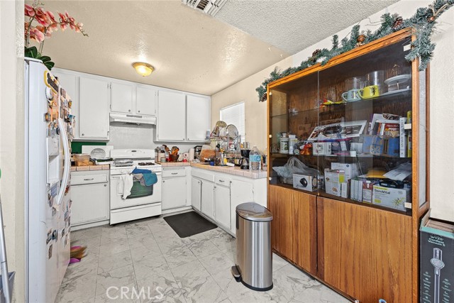Detail Gallery Image 38 of 72 For 1385 N Marengo Ave, Pasadena,  CA 91103 - – Beds | – Baths